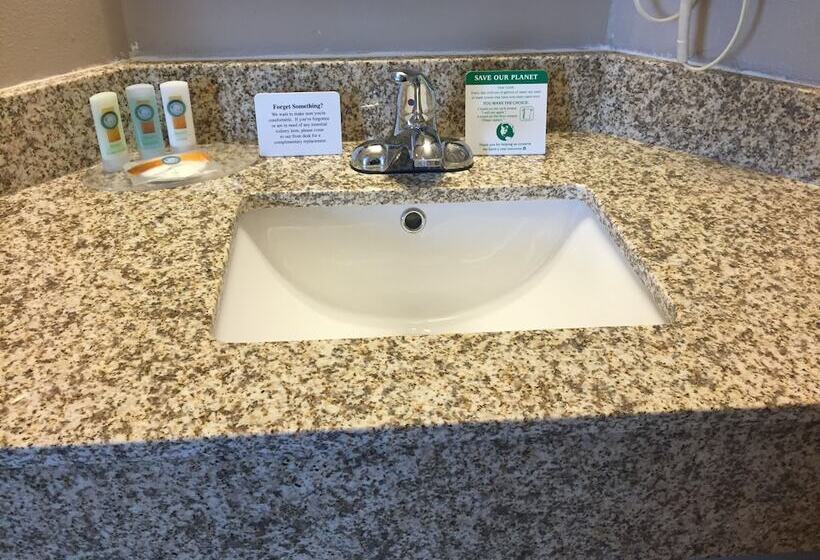 Люкс, Quality Inn