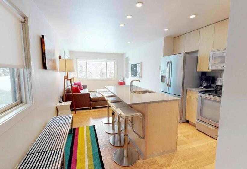 Вилла Premium 2 Спальни, Villas At Snowmass Club