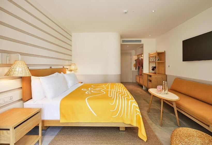 اتاق استاندارد با تخت بزرگ, The Standard Hua Hin