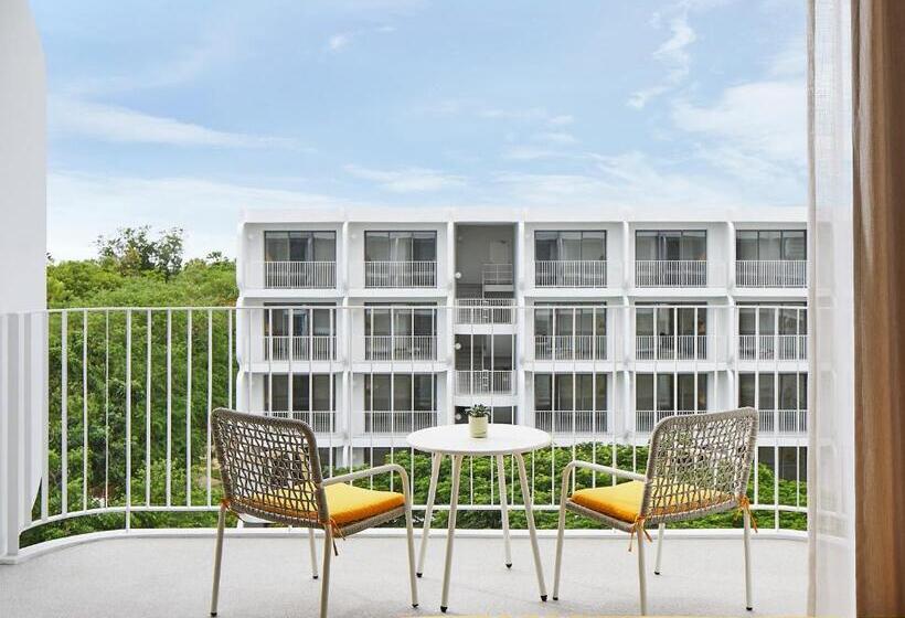 اتاق سوپریور, The Standard Hua Hin