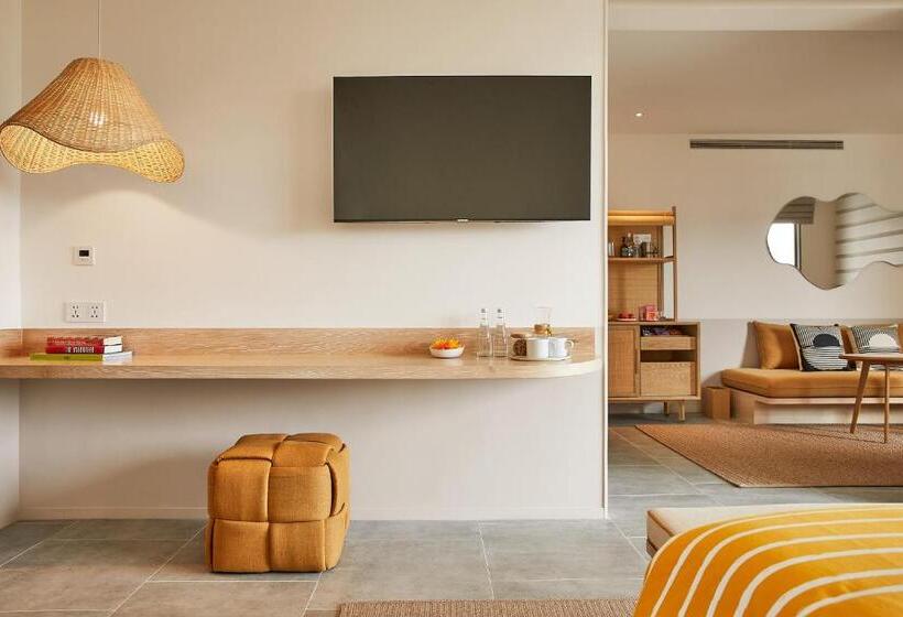 سوییت, The Standard Hua Hin