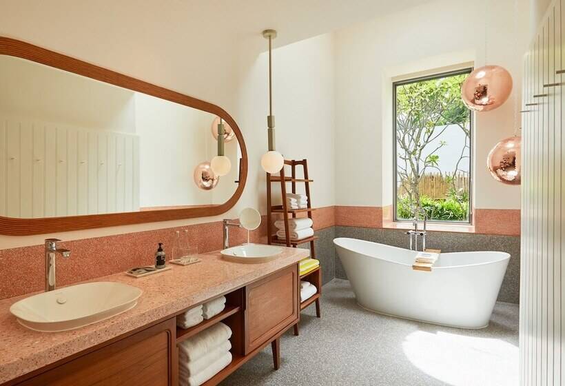 ویلای یک اتاق خوابه با استخر شنا, The Standard Hua Hin