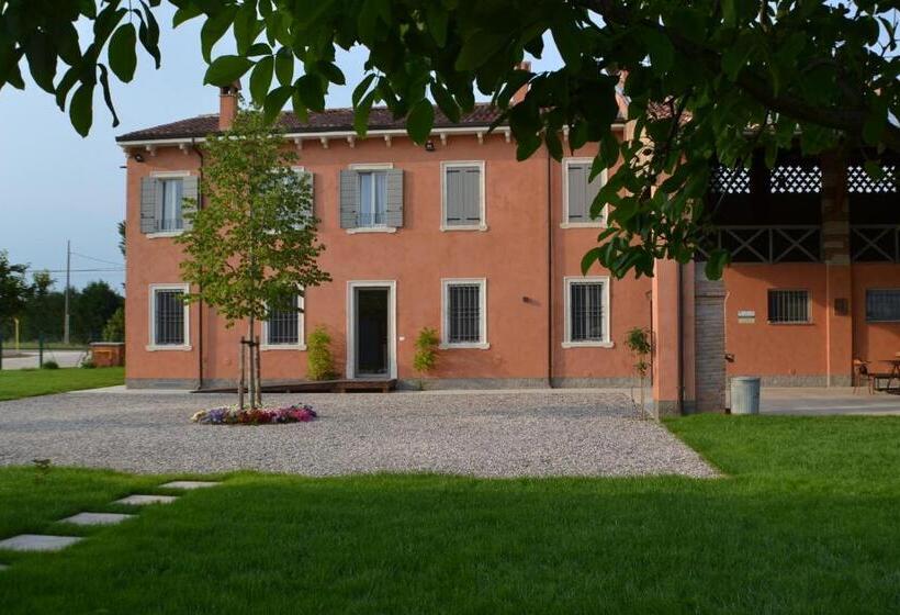 带2个卧室的公寓, Corte Reginella