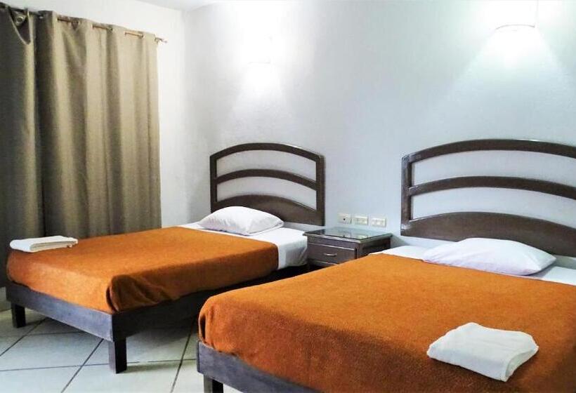 اتاق استاندارد چهار تخته, Ibiza Express