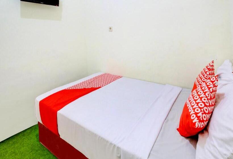 Номер Deluxe, Oyo 90725 Zeevanna Guest House Syariah
