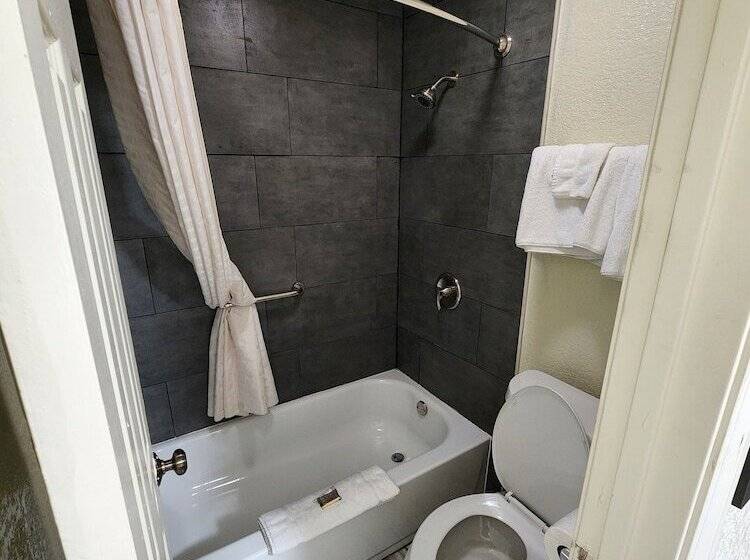 Номер Стандарт, Green Garden Inn