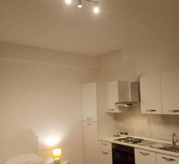 اتاق استاندارد با تخت بزرگ, Residenze Sorrentino