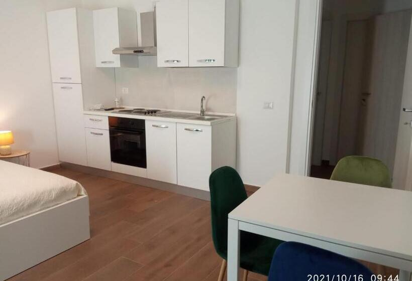 اتاق استاندارد با تخت بزرگ, Residenze Sorrentino