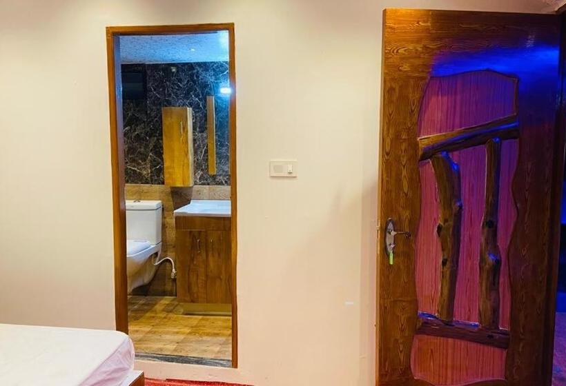 Трехместный Номер Deluxe, Treehouse Tabor Hills Resort Vagamon
