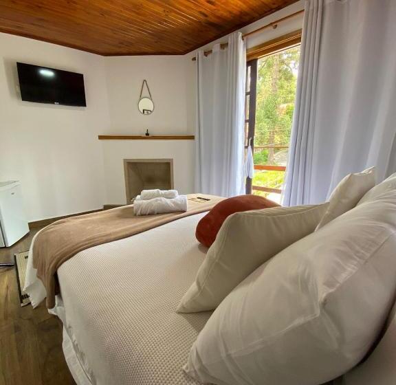 Quarto Estandar, Villaggio Cascate