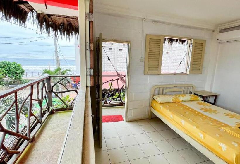 اتاق استاندارد, Arrecife Montañita Hostal