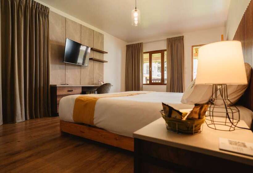 اتاق لوکس, Ensenada Hotel Y Campo Asociado Casa Andina