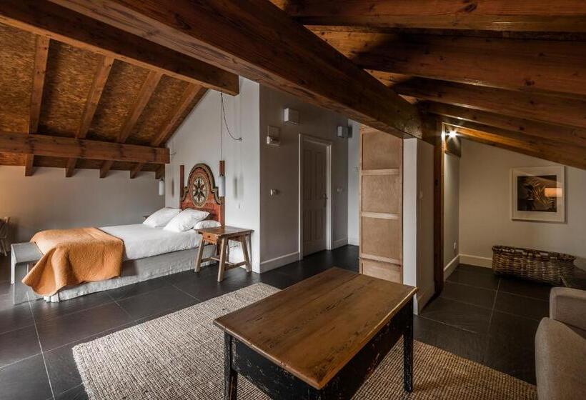 Habitación Superior, Casa Rural Errotabarri