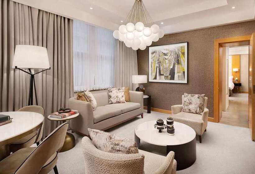 Люкс Кровать Кинг, Conrad London St. James