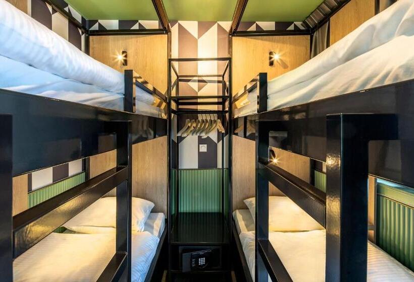 اتاق استاندارد چهار تخته, Tourist Inn One Amsterdam