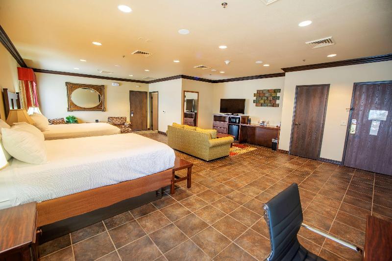 스위트, Best Western Plus Cimarron Hotel & Suites