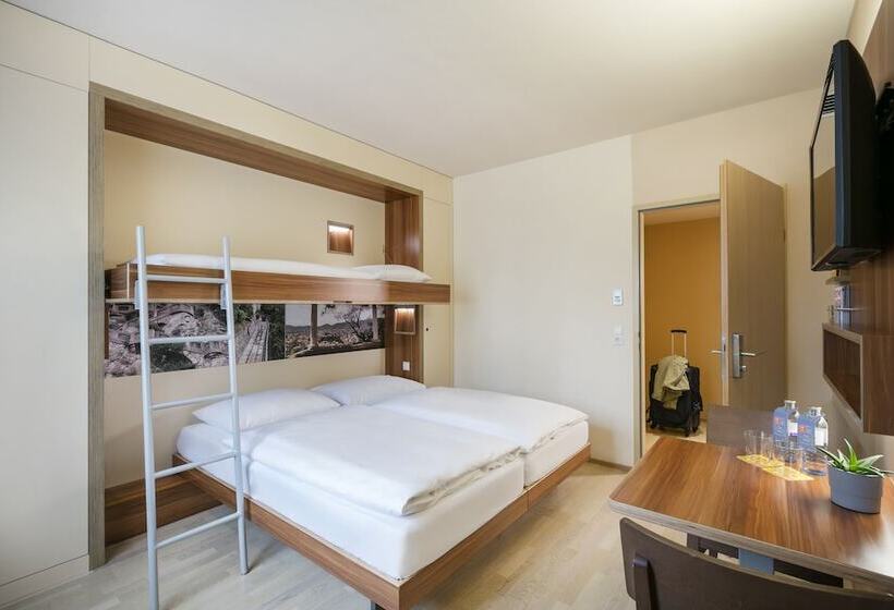 스탠다드 트리플 룸, Jufa Hotel Graz City