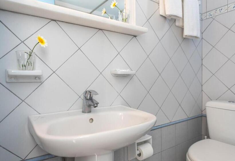 اتاق استاندارد چهار تخته, Olympia