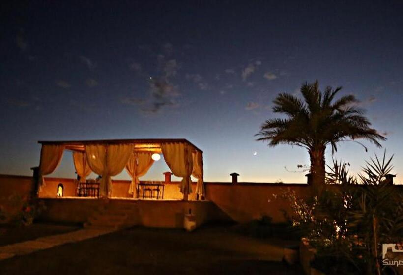استودیوی سوپریور, Sunrise Palace Merzouga