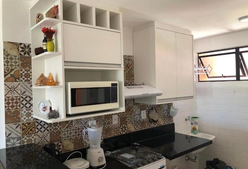 Апартаменты 1 Спальня с Балконом, 2 Suítes, Guarajuba, Piscina Frente Mar