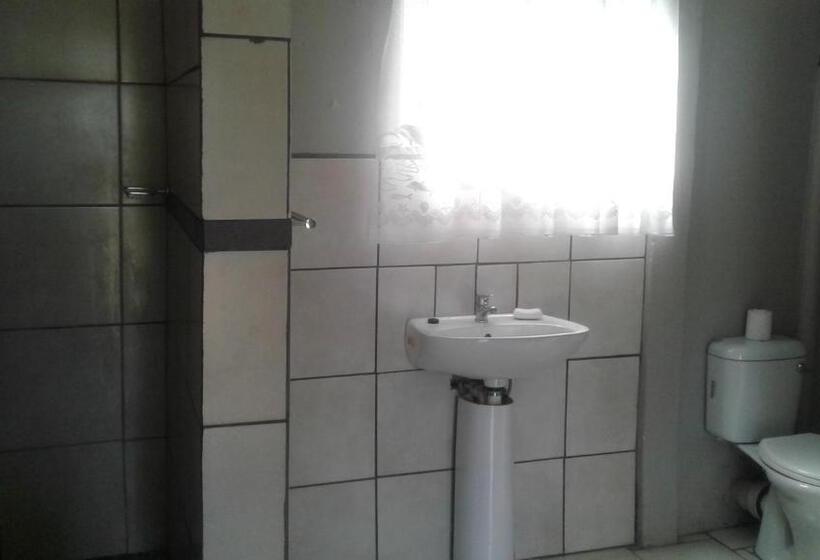Номер Стандарт Индивидуальный, Poplar Guest House