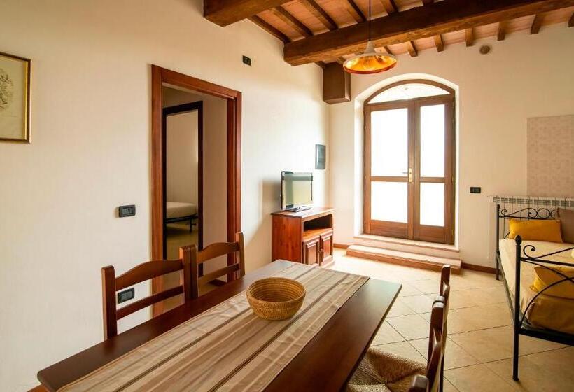 آپارتمان 2 خوابه, Casale Rancaglia