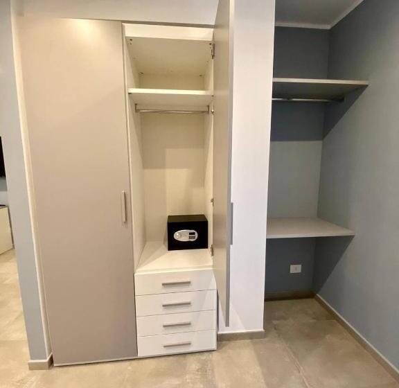 اتاق استاندارد سه نفره, Floridida Rooms & Breakfast