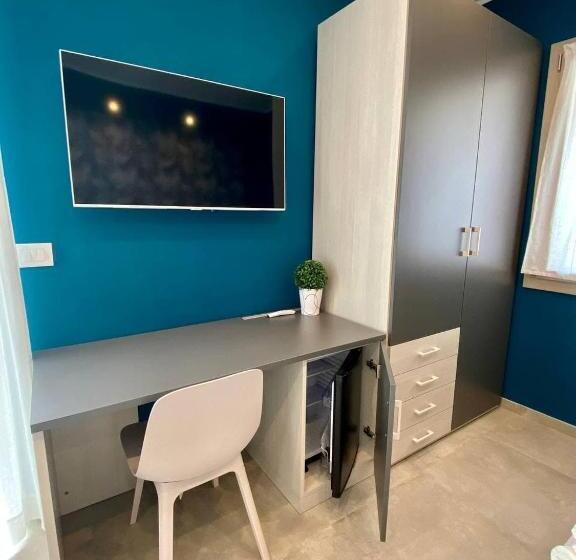 اتاق استاندارد, Floridida Rooms & Breakfast
