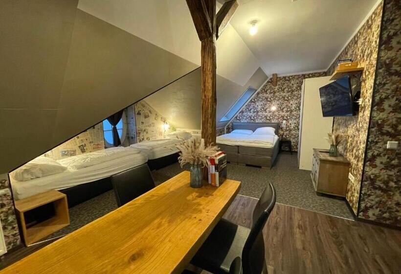 标准工作室, Aappartel Aparthotel Herford