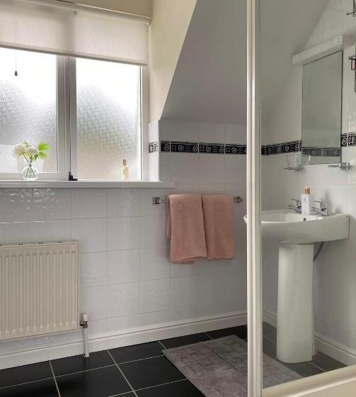 Номер Стандарт, Foxborough Bnb
