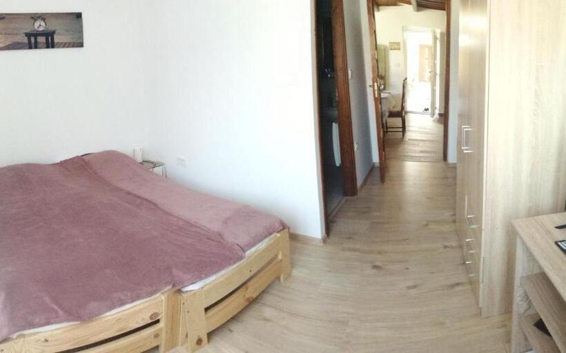 Номер Стандарт, Cinege Vendégház