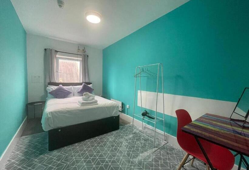 Quarto Estandar, Neon 160