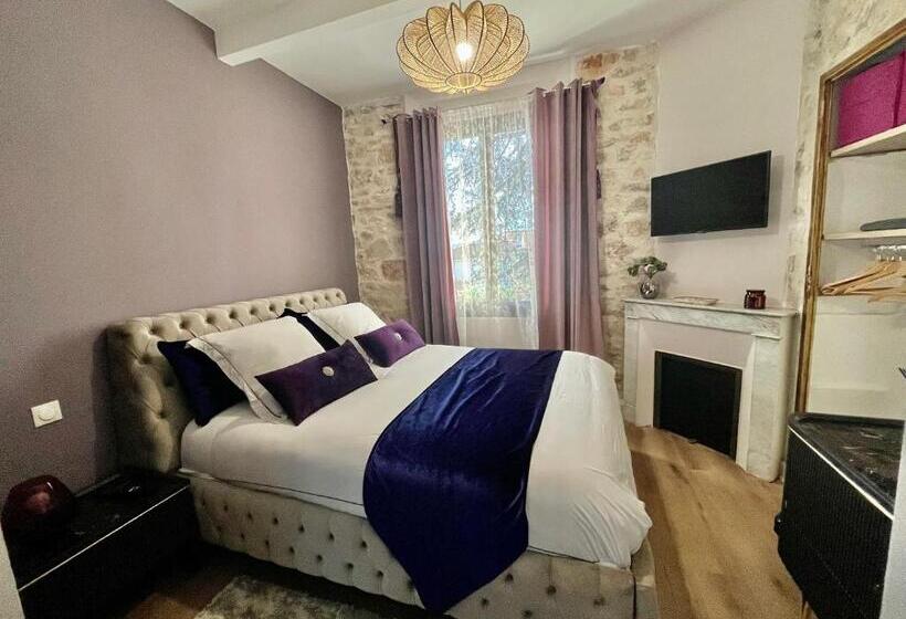 Номер Стандарт Вид на Сад, O Deux Cèdres