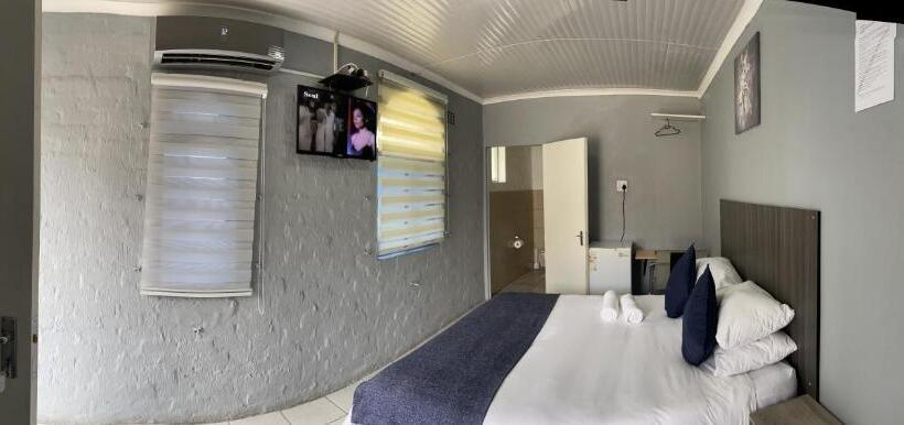 Quarto Estandar, Host Hub Guest House