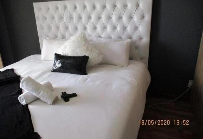 اتاق استاندارد, Imimangaliso Guest House