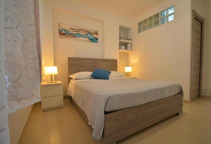 آپارتمان لوکس 1 خوابه, Madagì Beachfront Apartments