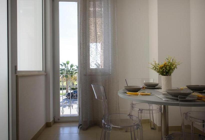 آپارتمان لوکس 1 خوابه, Madagì Beachfront Apartments