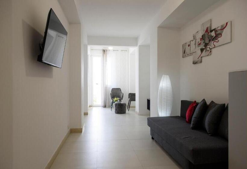 آپارتمان دوبلکس 1 خوابه, Madagì Beachfront Apartments