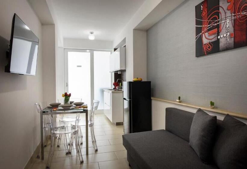 آپارتمان 1 خوابه همکف, Madagì Beachfront Apartments