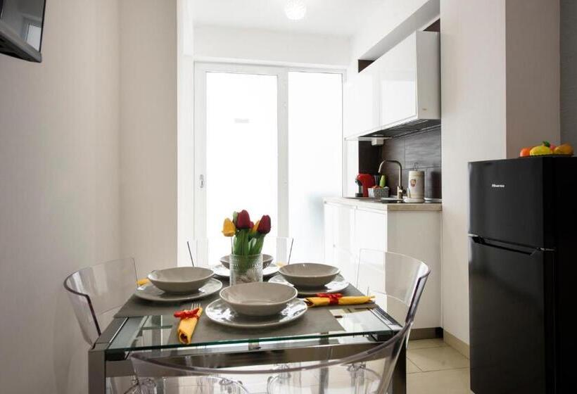 آپارتمان 1 خوابه همکف, Madagì Beachfront Apartments