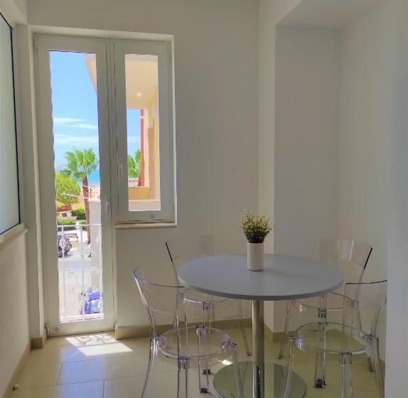 آپارتمان لوکس 1 خوابه, Madagì Beachfront Apartments