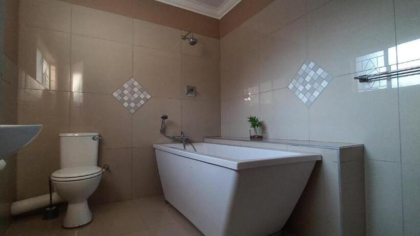 Quarto Deluxe, M N M Guesthouse Polokwane Central