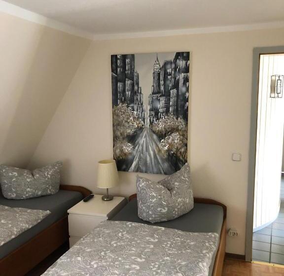 اتاق استاندارد, Altstadt Pension Herborn