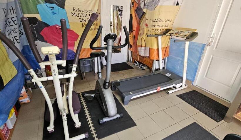 Трехместный Номер Комфорт, Studio Tranquillo Avec Piscine Et Salle De Sport