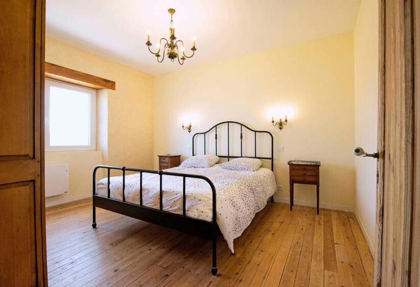 Номер Стандарт, Le Presbytère Du Talbert