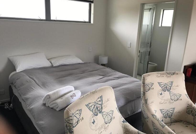 Стандартный Номер Кровать Кинг, Stylish Space