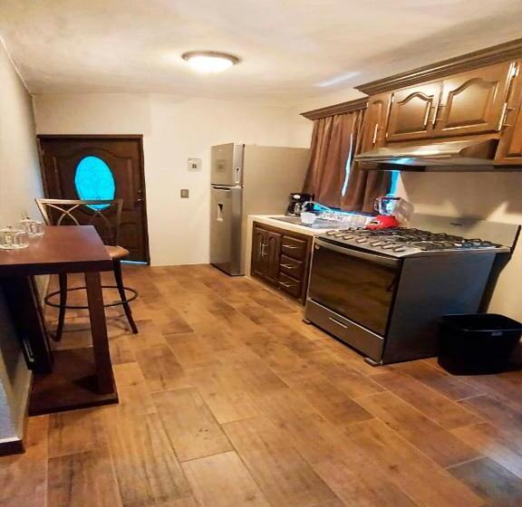 سوییت سوپریور, Suites La Fortuna