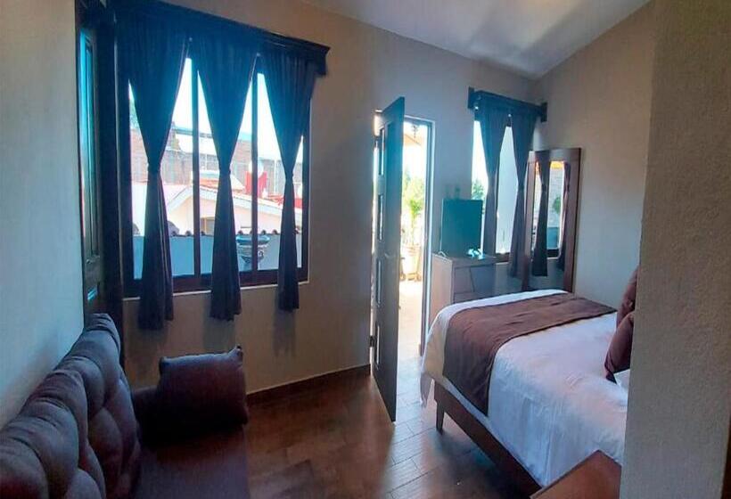 سوییت سوپریور, Suites La Fortuna