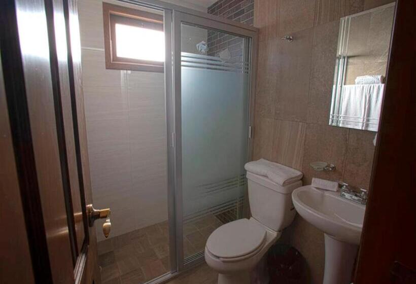 سوئیت با تخت بزرگ, Suites La Fortuna