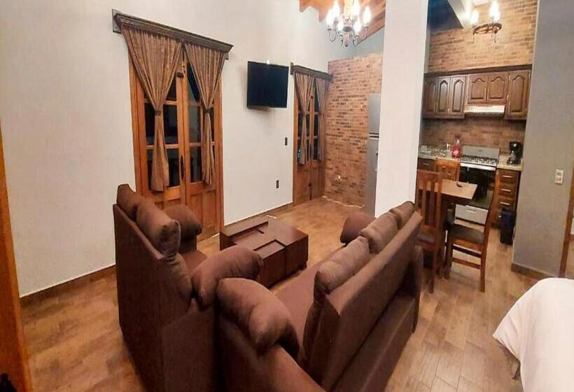سوئیت با تخت بزرگ, Suites La Fortuna